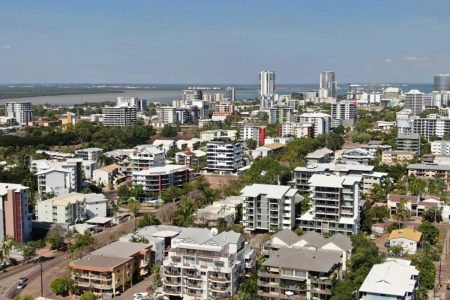 Northern Territory building developers call for better standards amid high-rise concerns